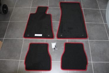 Fussmatten 4 tlg. schwarz/Kettlung rot passend für BMW 3er E30 Cabrio