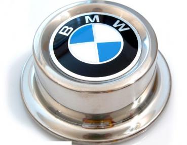 Hub cover for BMW E30