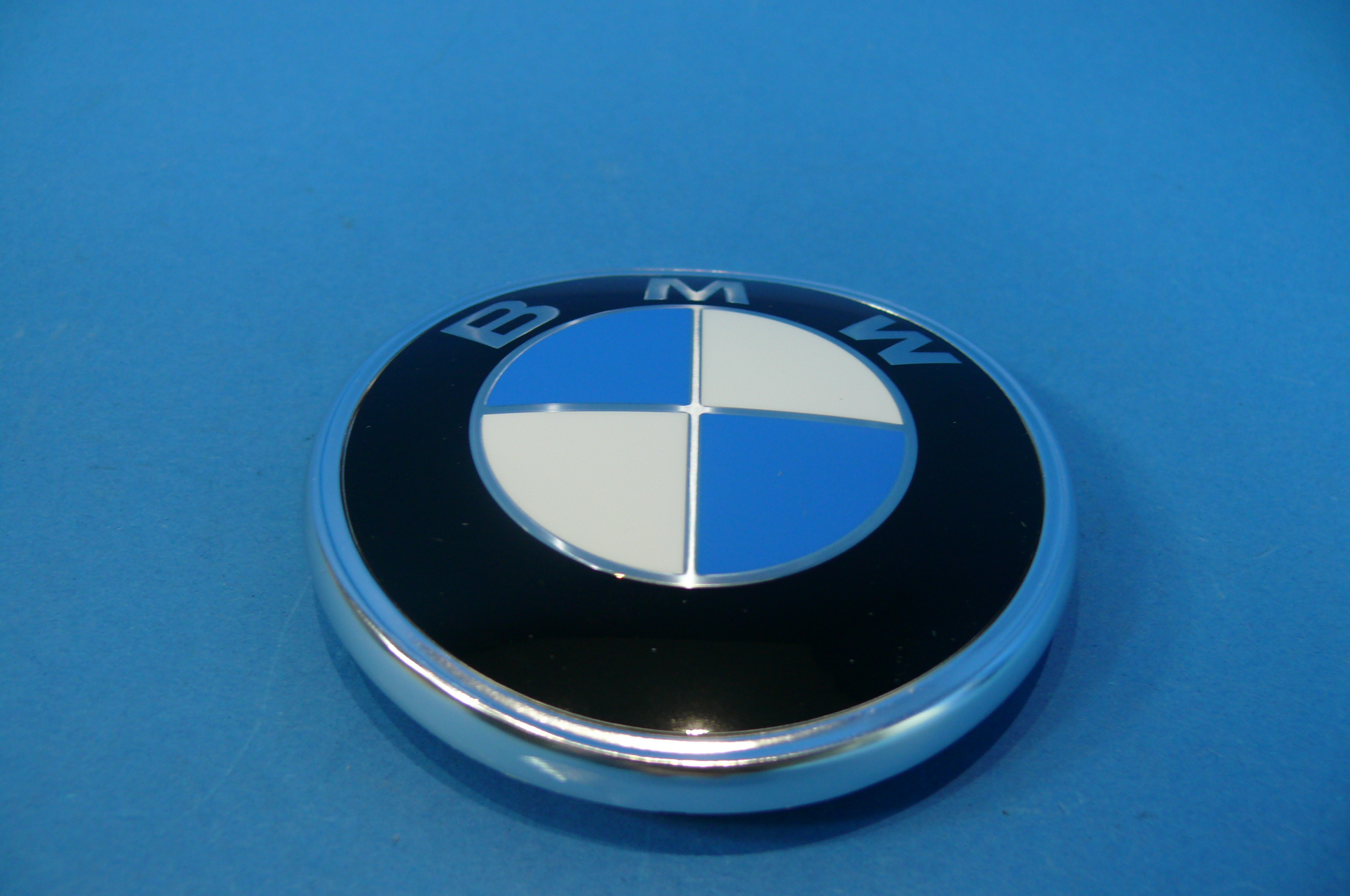 FMW Tuning & Autoteile - BMW-Emblem Kofferraum/Heckklappe BMW 6er E24  (51141872329) 