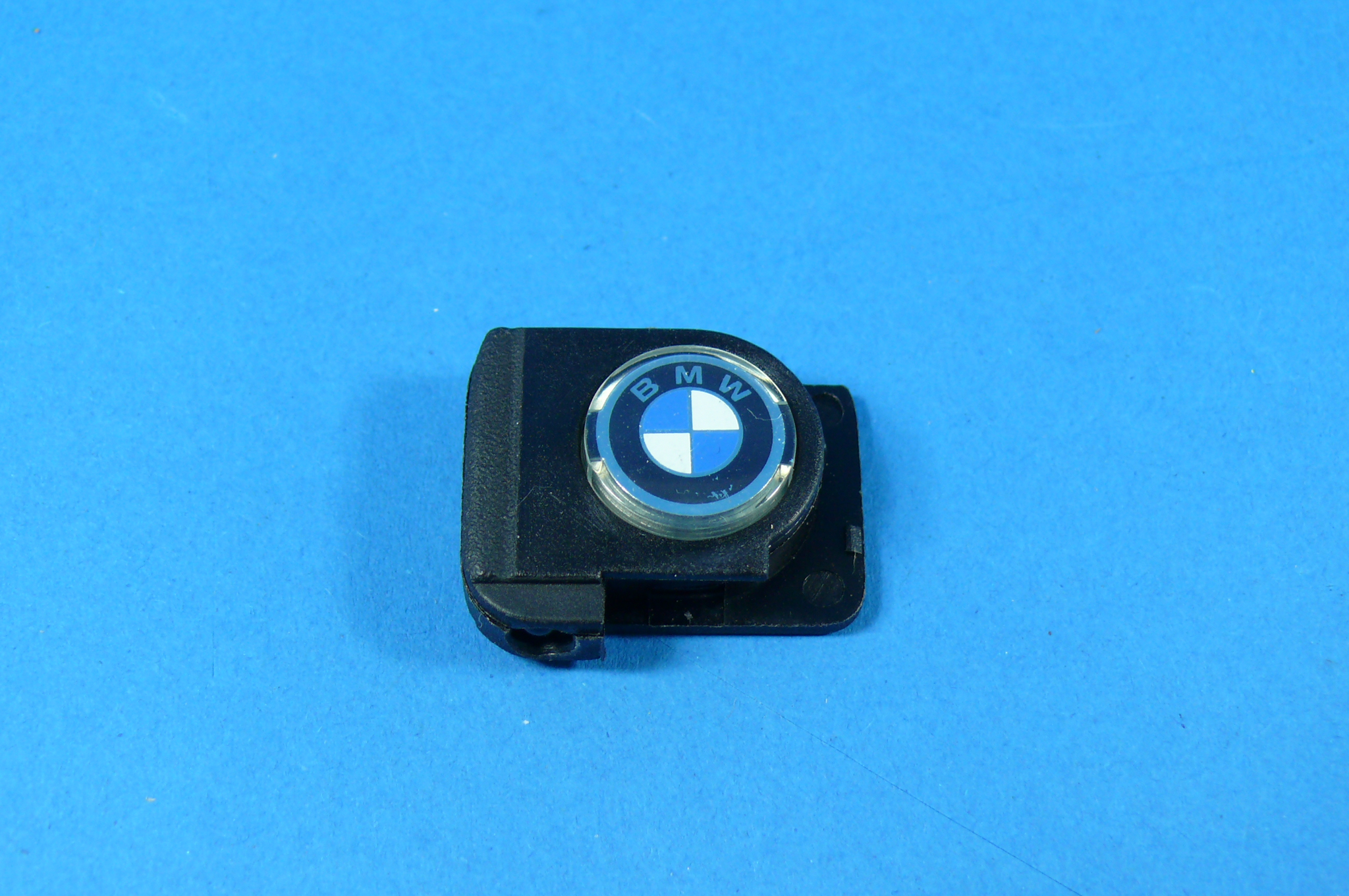 FMW Tuning & Autoteile - Beleuchtungscontainer für beleuchteten Schlüssel  BMW 3er 5er 6er 7er 8er Z1 (51218105039) 