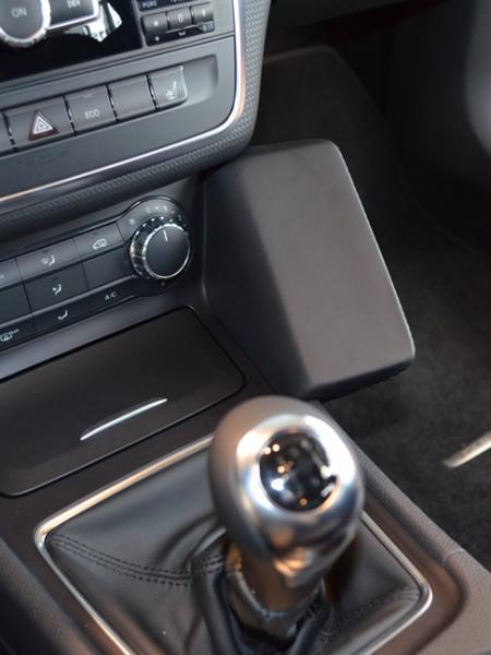 KUDA Telefonkonsole passend für Mercedes A-Klasse ab 09/2012 CLA/GLA ab 2013 Leder schwarz