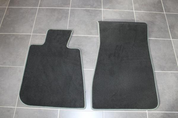 Floor mats 4 pcs. black/grey outline fit for BMW 6er E24