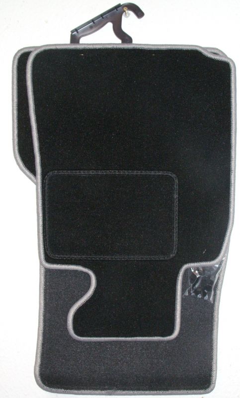 Floor mats 4 pcs. black/silvergrey outline Mini R60 Countryman