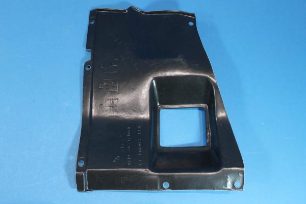 Cover wheel housing front, front part Right-side BMW 3er E30