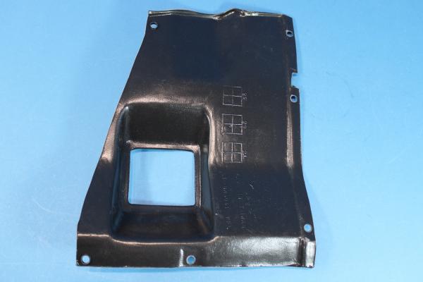 Cover wheel housing front, front part LEFT-side BMW 3er E30