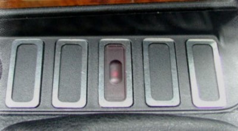 FMW Tuning & Autoteile - Rahmen Schalter Sitzheizung/Mittelkonsole 5tlg.  mattiert BMW E36