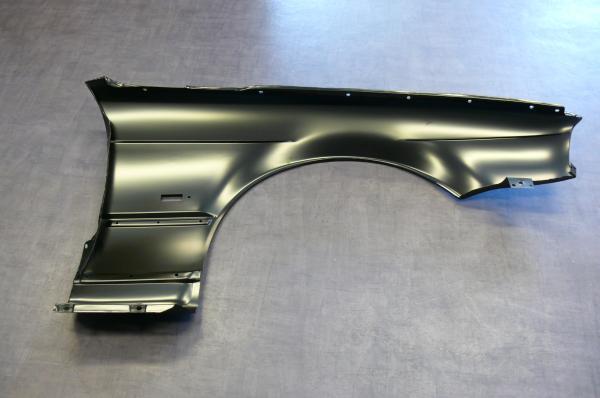 Kotflügel mit Loch für Seitenblinker LINKS passend für BMW 5er E34 Limousine / Touring