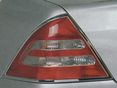 Chrom Rücklichtrahmen 2tlg Mercedes W203 C-Klasse